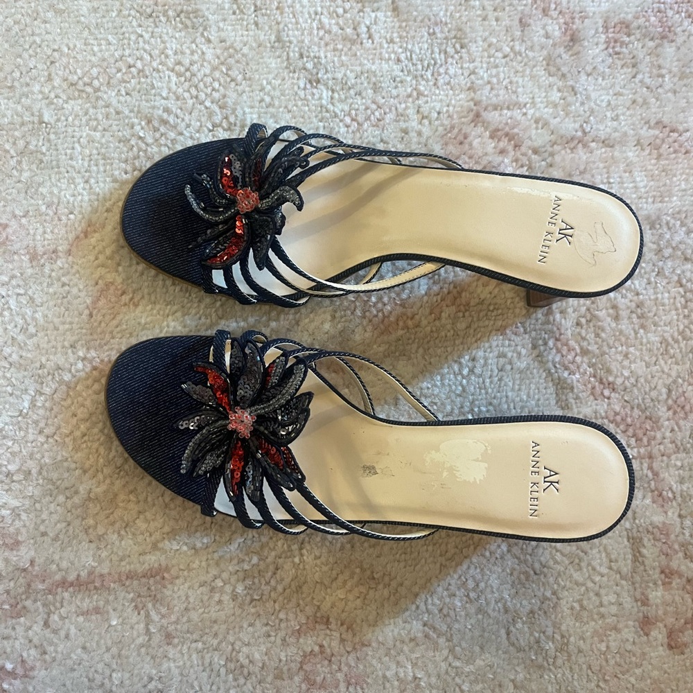 NWOT, ANNE KLEIN sequin & beaded denim slides w/ kitten heel, dress up or down - Picture 2 of 4